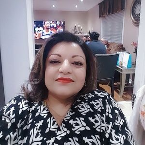 Meet your Posher, Atia